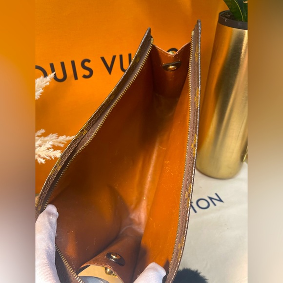 Louis Vuitton Bag and Wallet - Picture 7 of 14